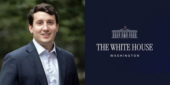 Kal Penn Begins New Job as White House Liaison