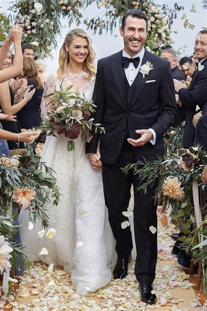Kate Upton and Justin Verlander’s Romantic Wedding Photos