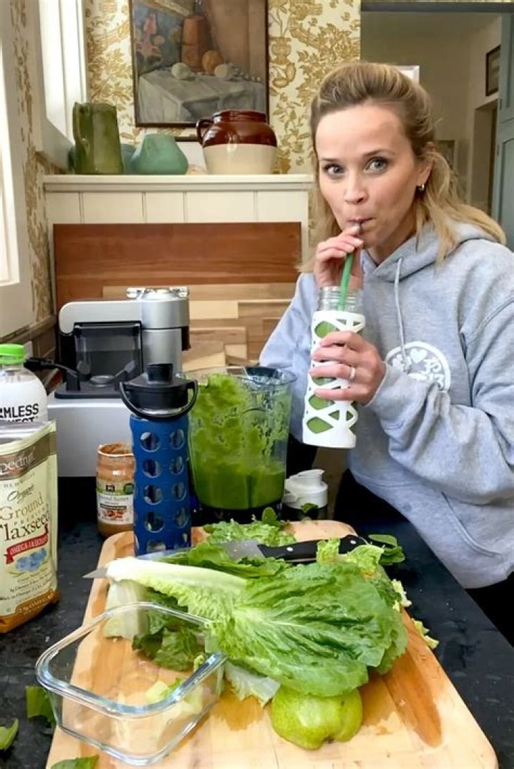 Kerry Washington's Delicious Smoothie Recipes For A Healthy Lifestyle