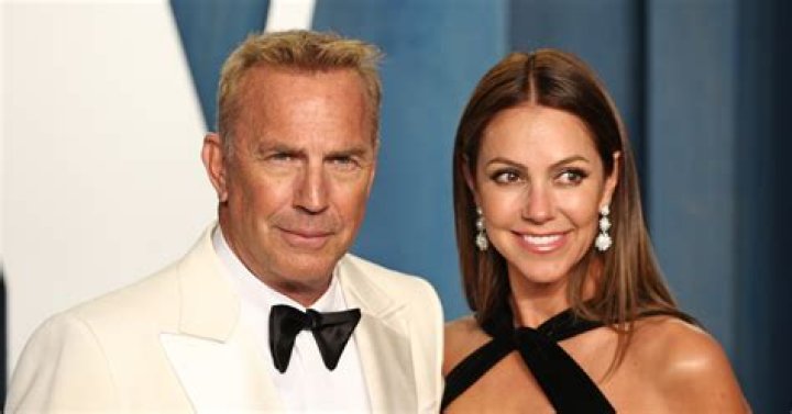 Kevin Costner 'Does Not Know' Whether Ex Christine Had Affairs