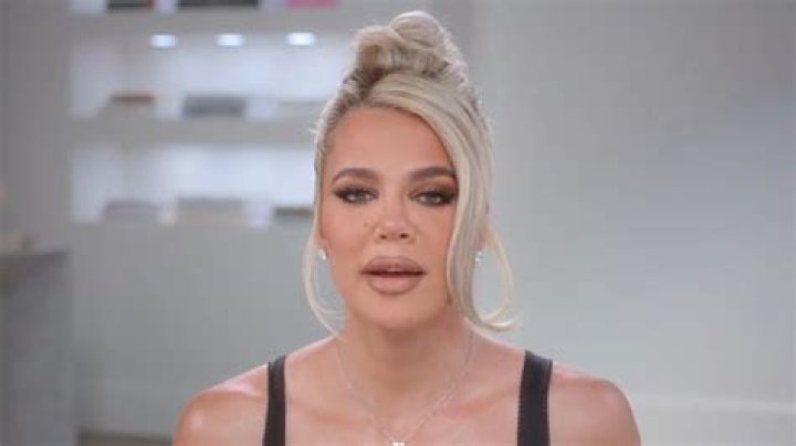 Khloe Kardashian fans gasp at her 'missing teeth' in jaw-dropping moment after Kourtney drops baby news