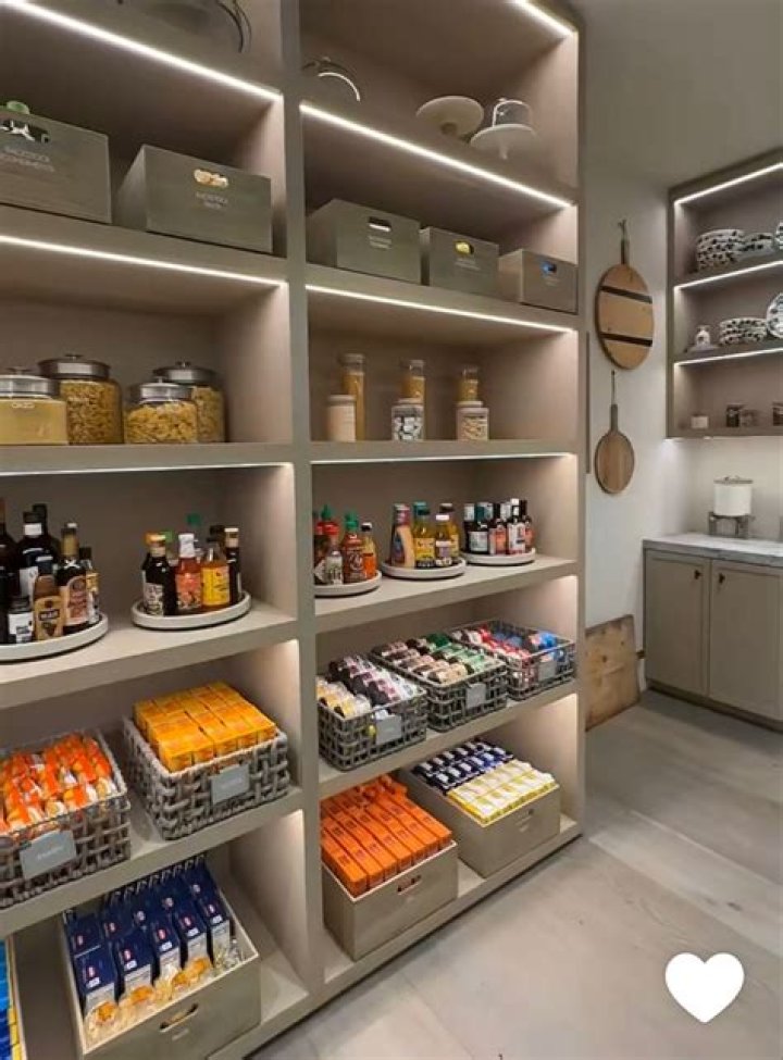 Khloe Kardashian's New Kitchen Is Insanely Organized: Photos