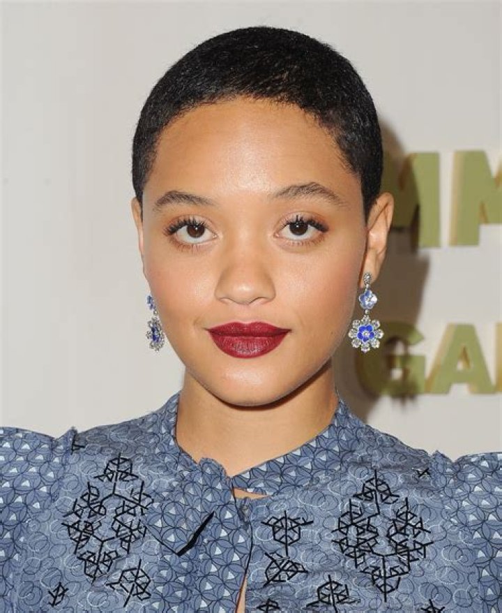 Kiersey Clemons Ethnicity, Nationality, Race, Family, Body measurements, career