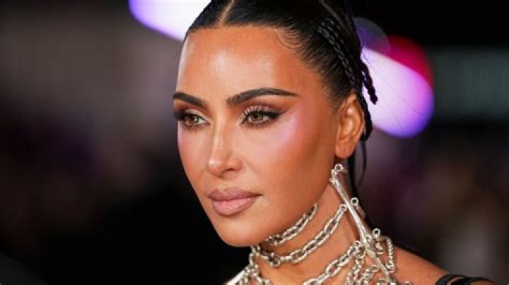Kim Kardashian Shares Bikini Pic From Vacation With Pete Davidson 
