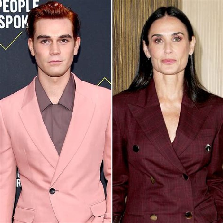 KJ Apa Compares Filming ‘Riverdale’ to Being ‘in Jail’