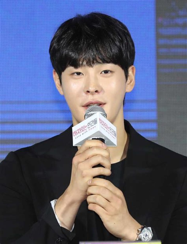 Korean actor Cha In-ha found dead at 27 – India TV