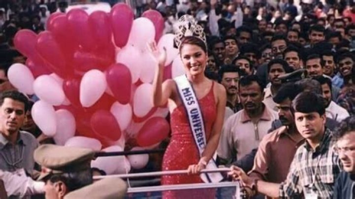 Lara Dutta walks down the memory lane, remembers Miss Universe 2000 crowning moment – India TV