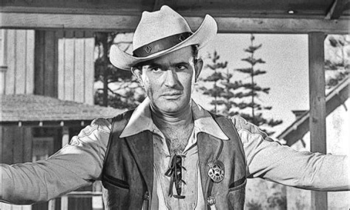 Exploring The Enigmatic World Of Larry Blyden In The Twilight Zone