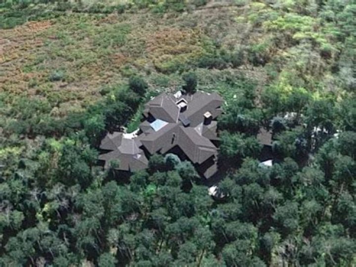 Larry Fink Mansion: A Glimpse Into The Luxurious Life Of A Financial Titan