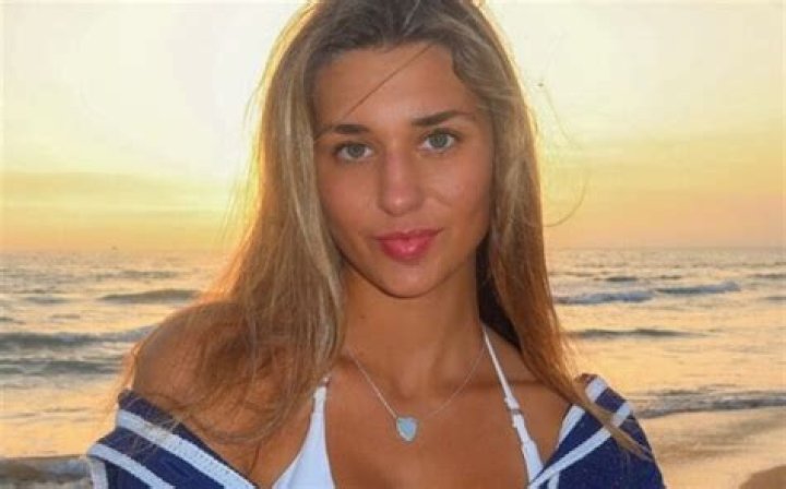 Lauren Mochen: A Rising Star In The Digital World