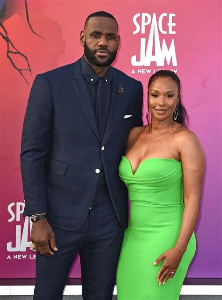 LeBron James Wedding: Marries Girlfriend Savannah Brinson in San Diego