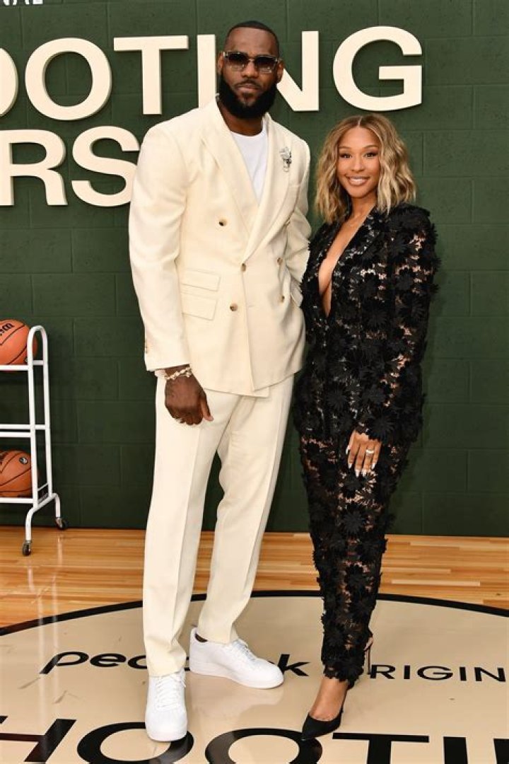 LeBron James' stunning wife Savannah joins no bra club in incredible floral-style outfit for NBA star's movie premiere