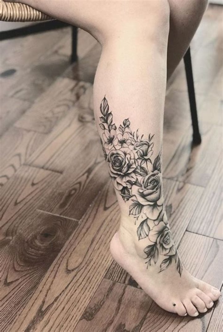 Leg Tattoos With Flowers: A Beautiful Expression Of Art And Identity