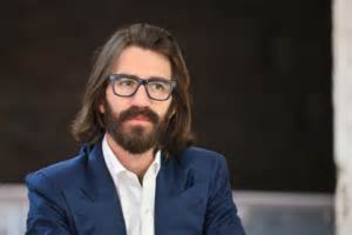 Leonardo Maria Del Vecchio: A Comprehensive Insight Into The Life And Legacy Of A Visionary Leader