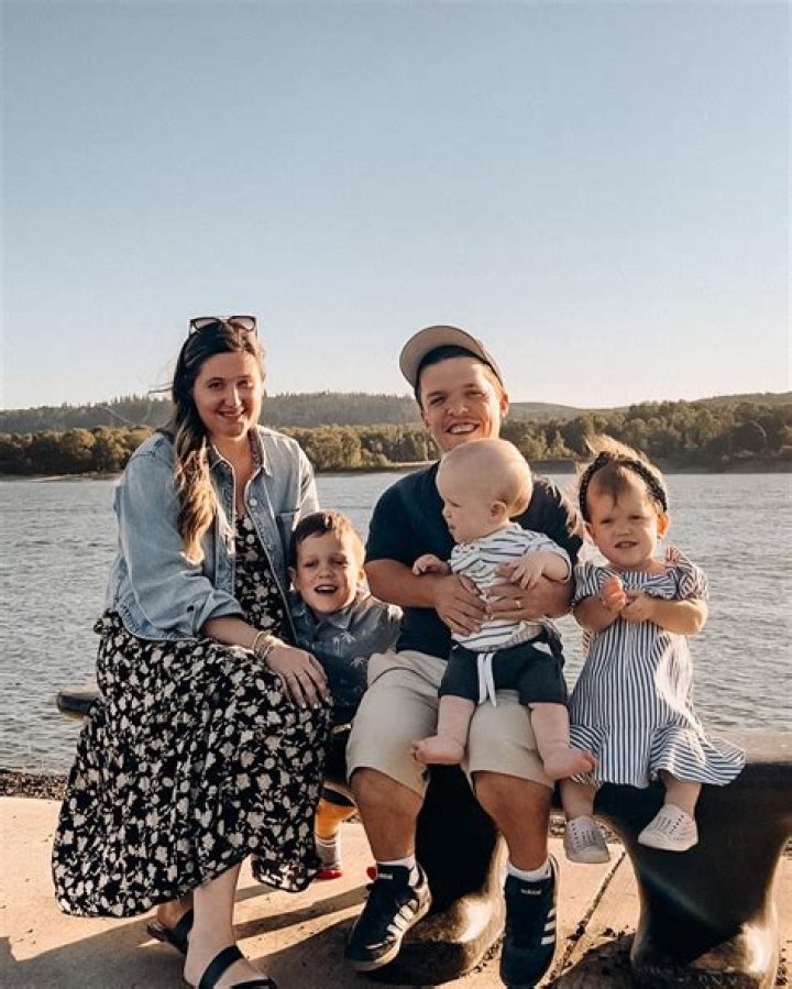 Little People's Tori Roloff slammed for 'harmful' behavior on kid-free getaway as fans insist 'you should know better!'