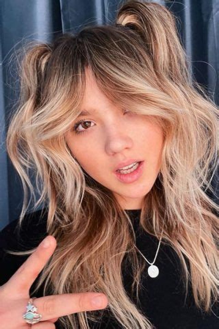 10 Loose Hairstyle Ideas If You Like To Wear Your Hair Down