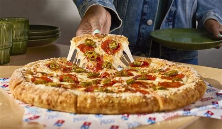 I lost 77 lbs and still eat pizza - my stuffed crust recipe is just 290 calories including toppings and cheese