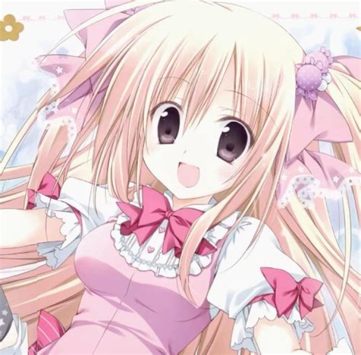 Lottie Moss poses totally naked in a mirror after her raunchy OnlyFans pics leak online