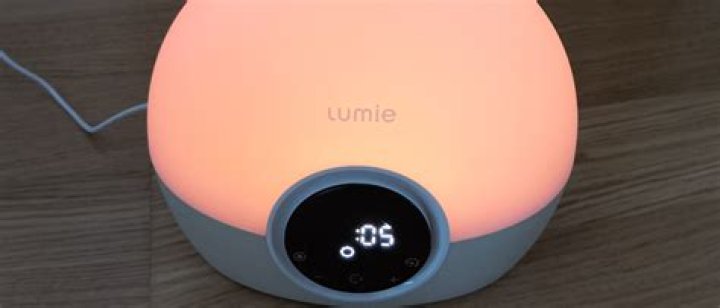 Lumie Bodyclock Rise Review: How It Changed My Morning Routine