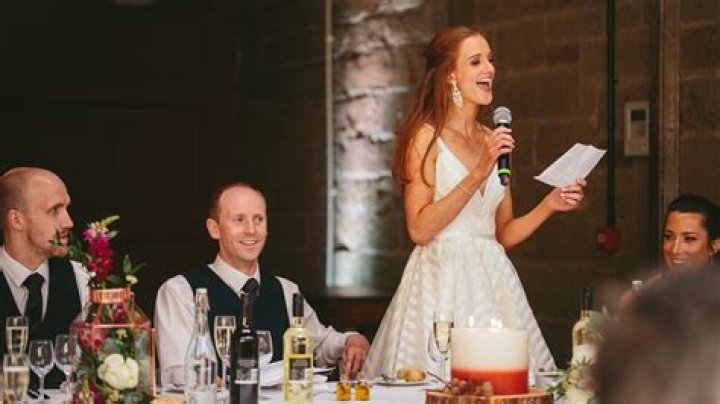 Maid of Honor's Roast of Bride and Groom Dubbed 'Best Wedding Speech Ever'
