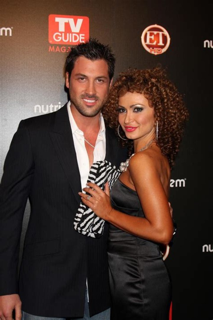 Unraveling The Love Story Of Maksim Chmerkovskiy And Karina Smirnoff