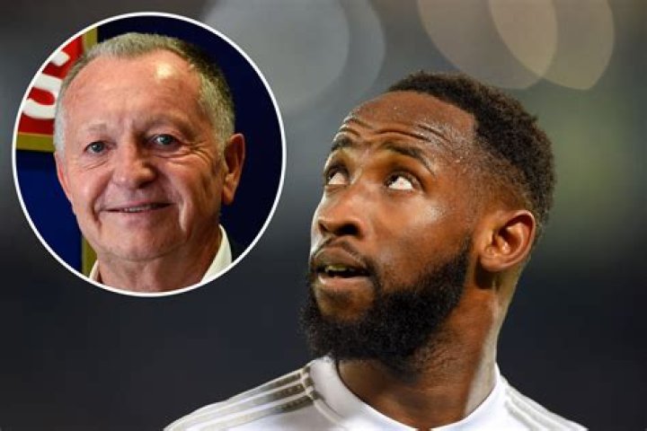 Man Utd and Chelsea transfer blow as Lyon president rules out selling top target Moussa Dembele – The US Sun