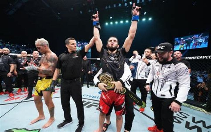 Manny Oliveira Net Worth, Income, Salary, Earnings, Biography, How much money make?