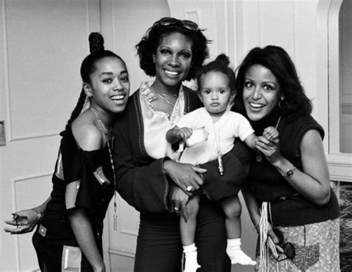 Who is Mary Wilson's ex-husband Pedro Ferrer and how many kids do they have?