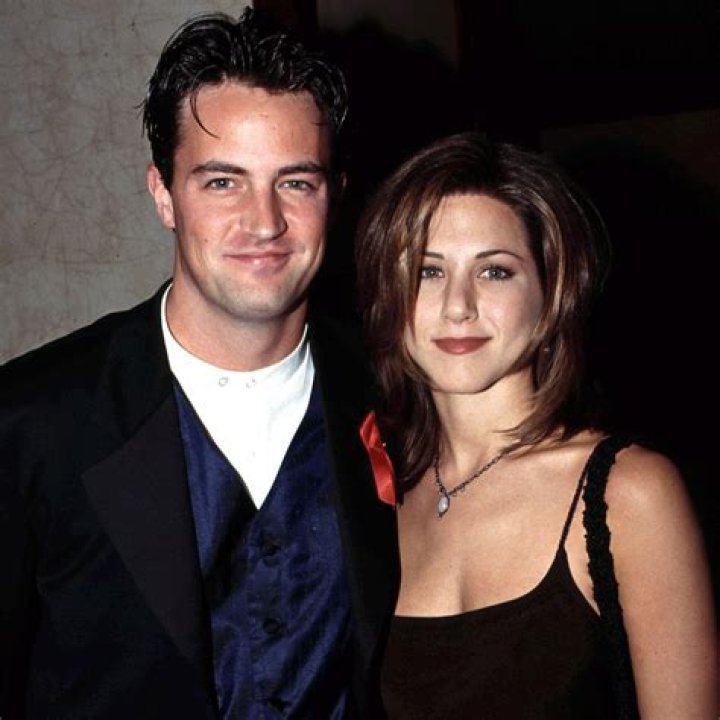 Matthew Perry Memoir Revelations: Julia Roberts, Drugs, More