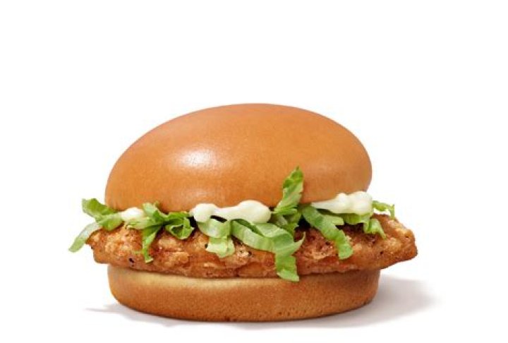 Chef shows how to make a McDonald's 'McChicken sandwich' at home and it’s just like the real thing