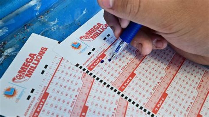 Mega Millions' quick pick 'improves chances' of winning big without sharing due to 'bad' patterns - why AI won't help