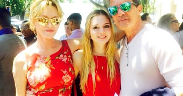 Melanie Griffith, Antonio Banderas Reunite at Daughter's Graduation