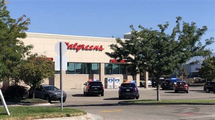 Meridian Walgreens Pharmacy robbed | KBOI