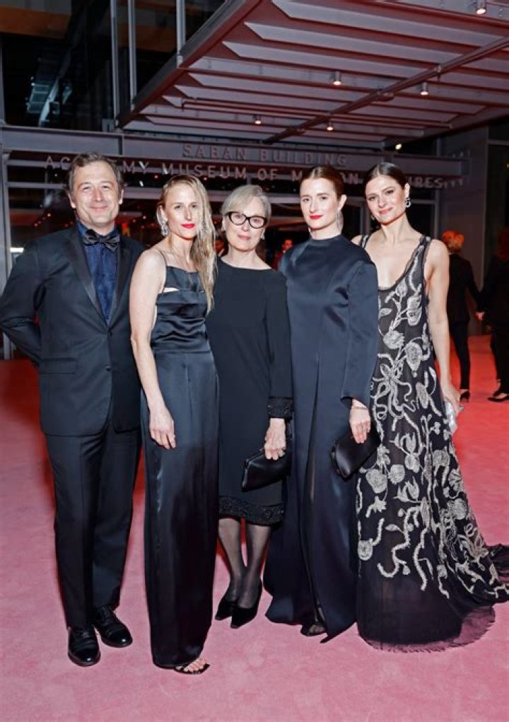 Meryl Streep Poses With All 4 Kids at 2023 Academy Museum Gala