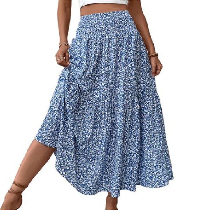 Shop 17 Chic Summer Skirts That Won't Stick to You in the Heat