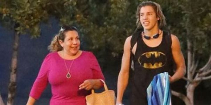 Mildred Baena: A Glimpse Through Images And Life