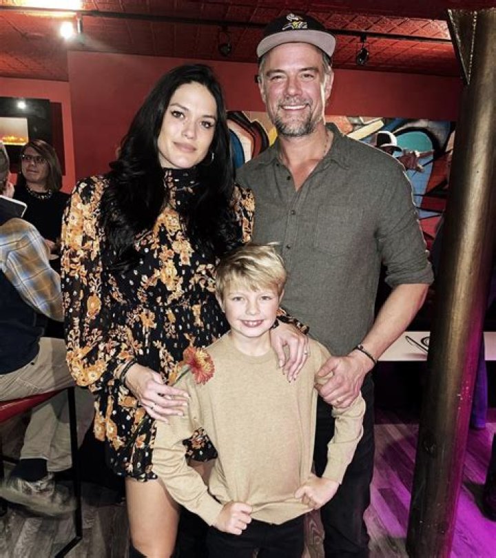 Molly Sims on Costar Josh Duhamel's Affair: 'Absolutely Not True'
