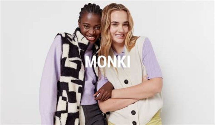 Monki coat loved by bloggers just went into the sale