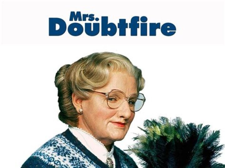 'Mrs. Doubtfire' Cast Reunites, Remembers the Late Robin Williams