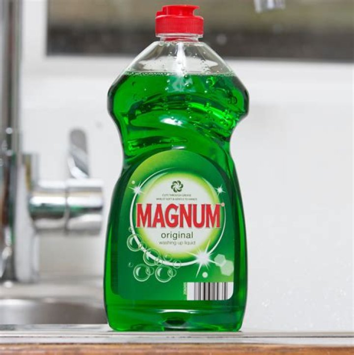 'Works better than Vanish by a long shot' Mrs Hinch fan shares her 69p hack to get rid of yellow stains on pillows