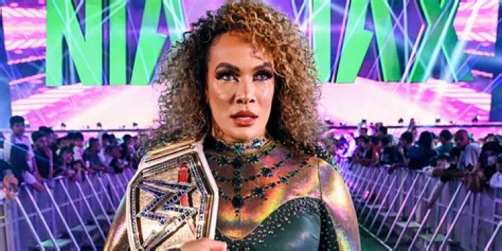 Nia Jax on WWE Announcing Her Weight Before Her Matches