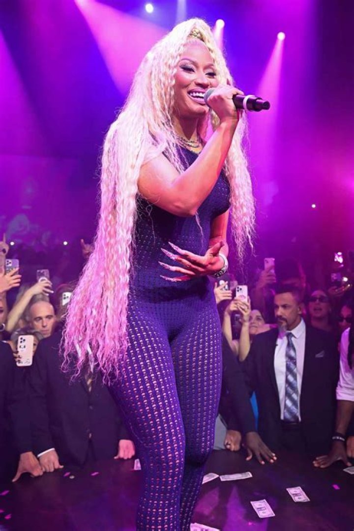 Nicki Minaj Slams Her Song ‘Starships,’ Won’t Perform It Anymore