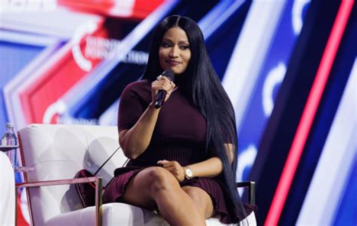 Nicki Minaj Takes Bikini Photos to Promote Moscato Wine Brand: Picture