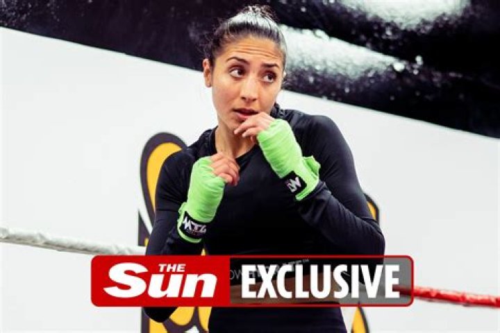 Meet Nicole Barke - nicknamed the Burmese Python - the newest star of women'x boxing who started as ballet dancer