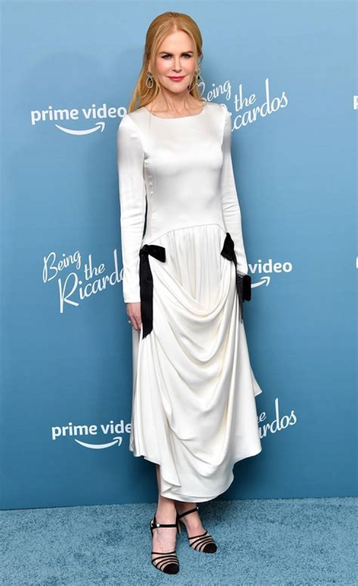 Nicole Kidman’s Best Fashion, Style Red Carpet Moments: Pics