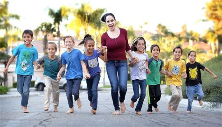 ‘Octomom’ Nadya Suleman’s Family Album With 14 Kids: Photos