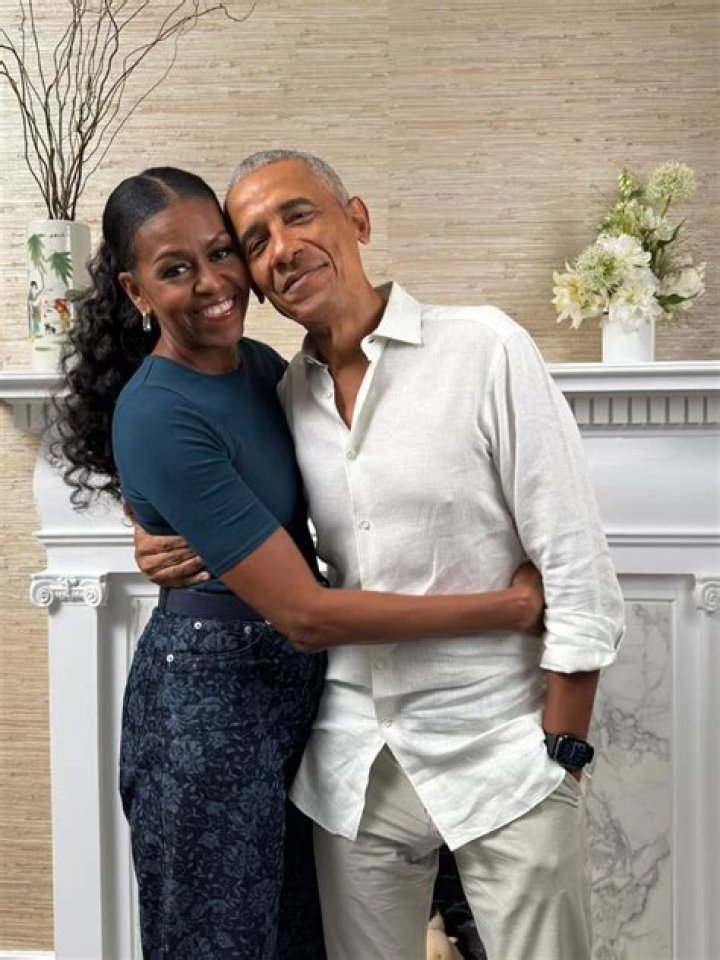 Michelle and Barack Obama wedding anniversary wishes for each other make the internet go aww – India TV