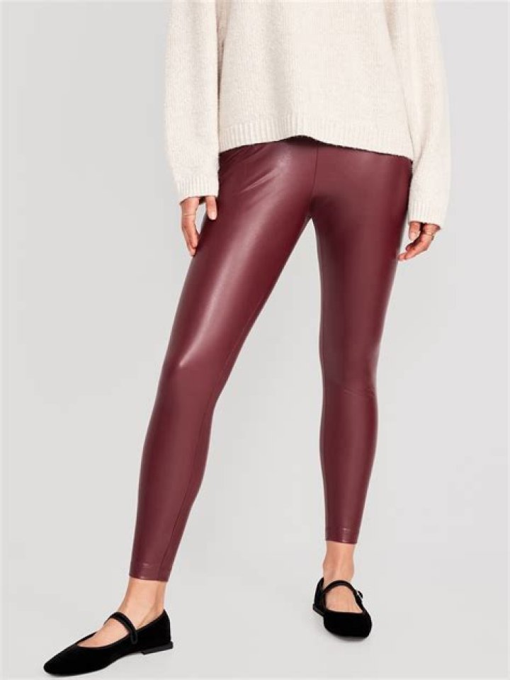Olivia Culpo Rocked These Faux Leather Leggings — Only $40