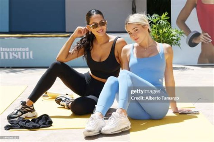 Olivia Dunne wows in figure-hugging yoga outfit as LSU gymnast leaves fans gasping 'we are not worthy'