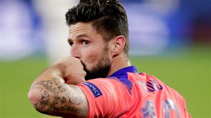 Olivier Giroud next club odds: Tottenham slashed to 6/4 favourites to land Chelsea ace - Arsenal and West Ham in the mix